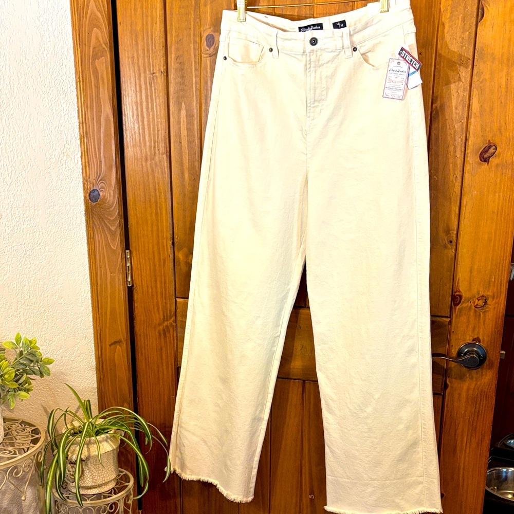 Flag & Anthem Cream Wide Leg Jeans Size 12/31 NWT